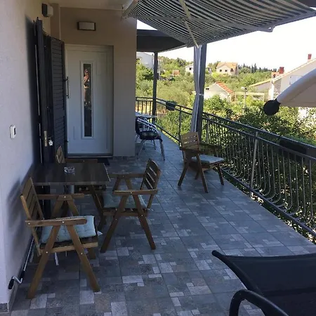Apartament Faust Prvic Sepurine