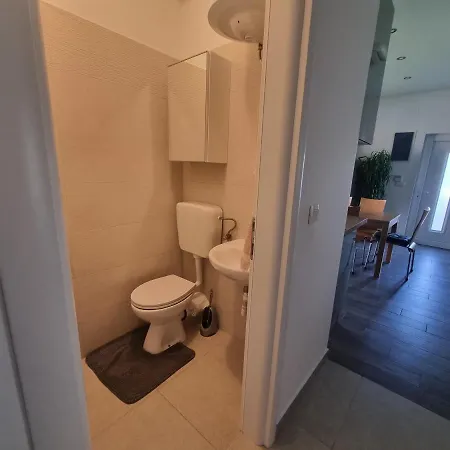 Apartament Faust *
